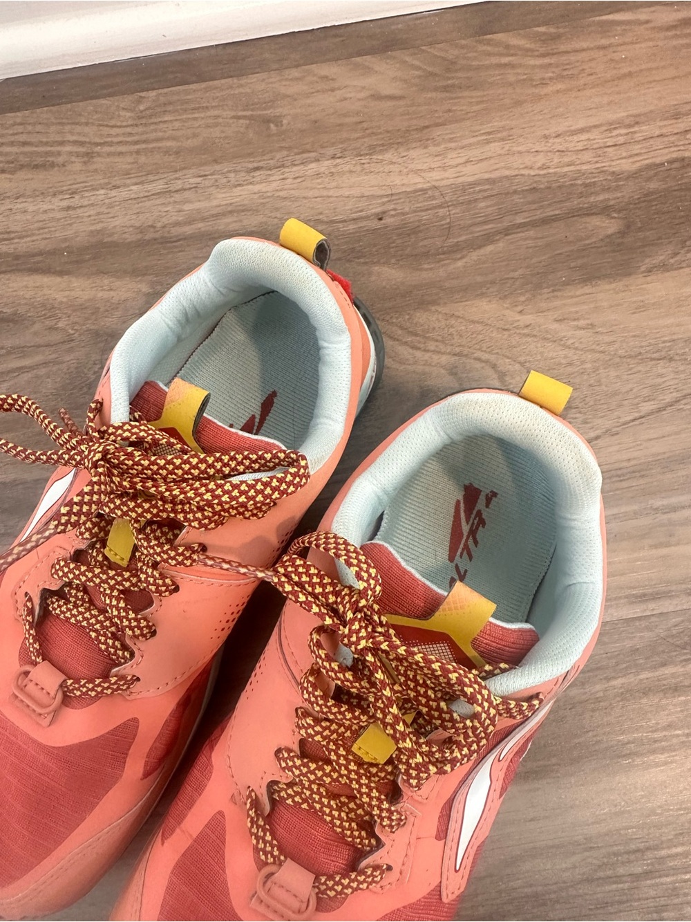 Altra Pone Peak 5 Trail Running Shoes- 7.5 - Picture 4 of 7